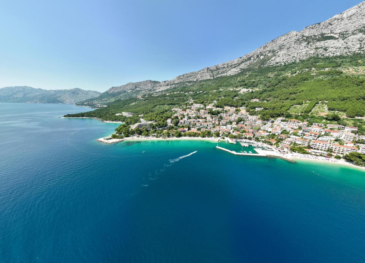 Aurora Beachfront Luxury Rooms&Suites 布雷拉 外观 照片